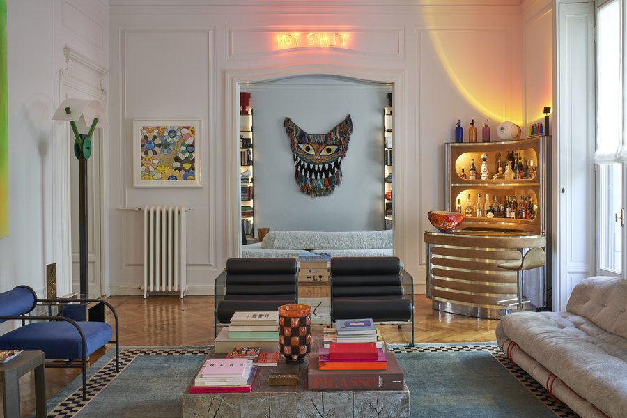 Il salone verso il bar