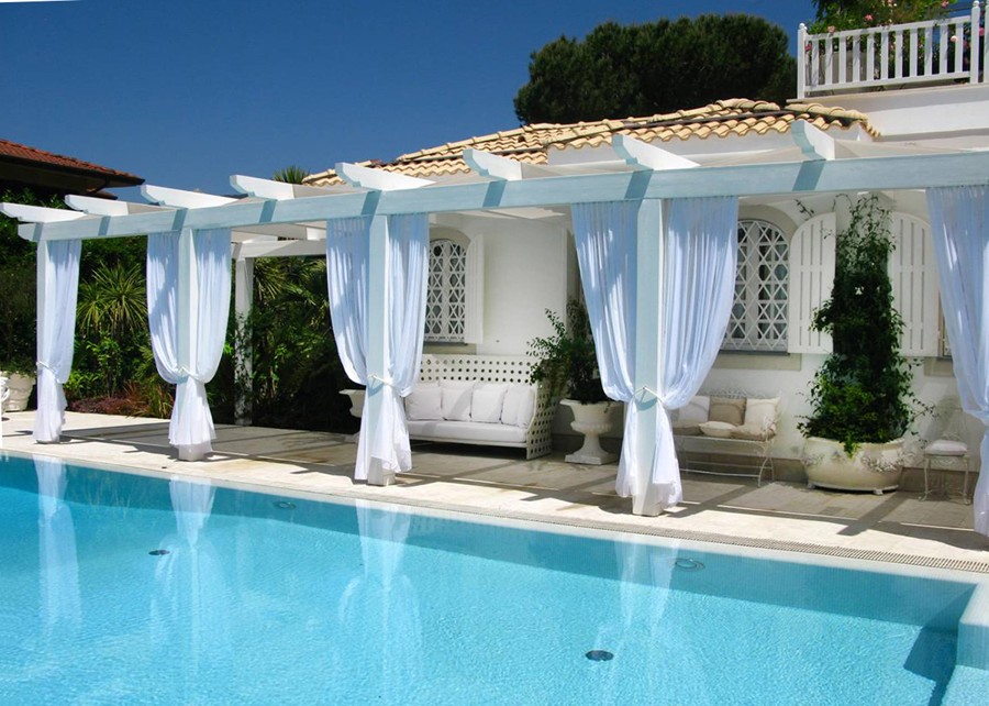 The pool and portico